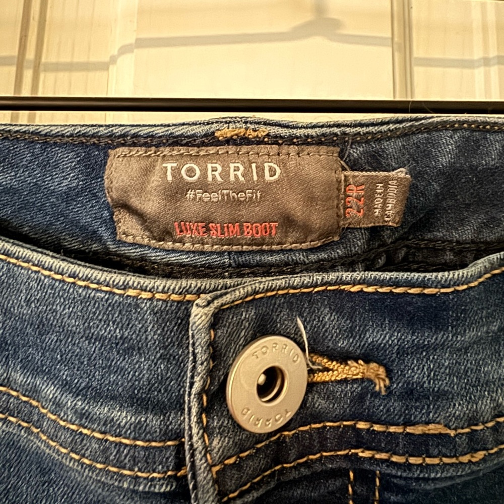 Torrid Blue Jeans - Picture 4 of 6